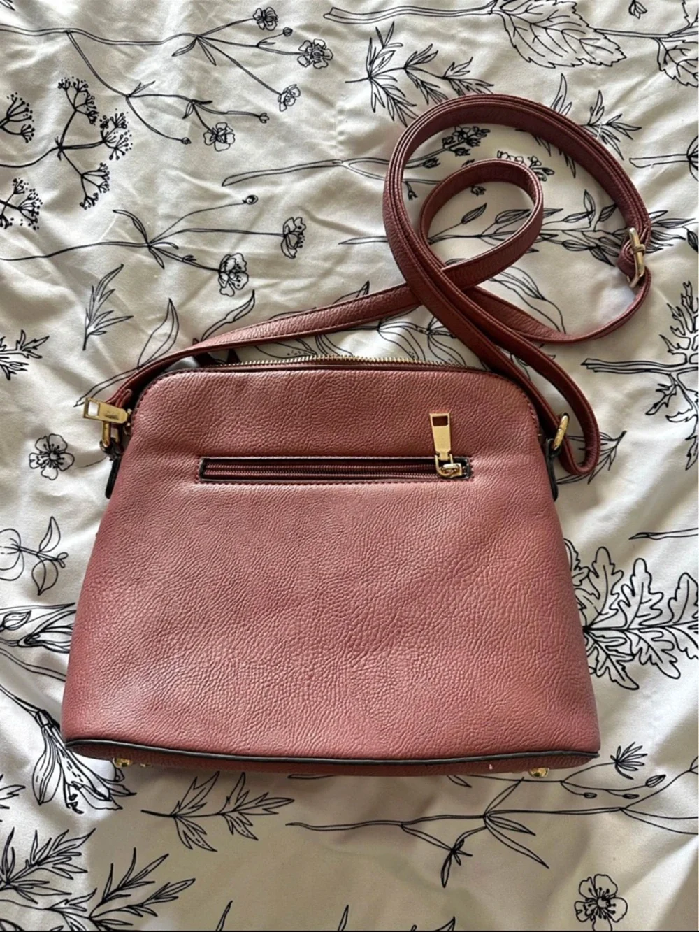 Women's Crossbody Leather Bag in Dusty Rose - Picture 2 of 2